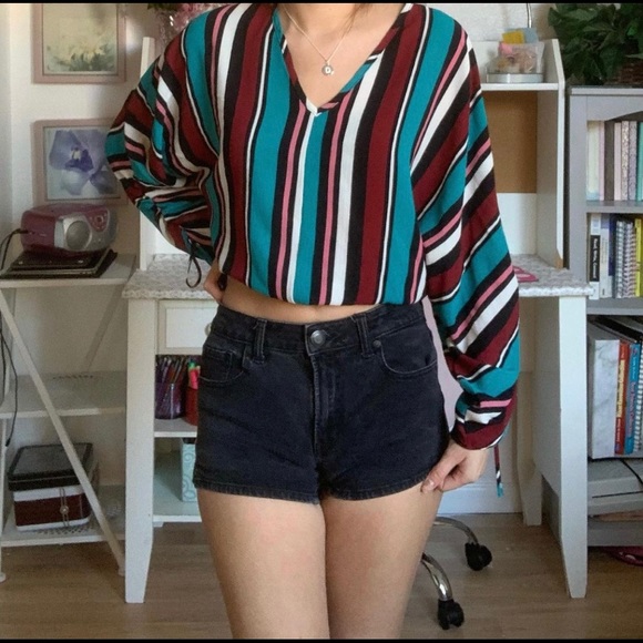 Long sleeve flowing top - Picture 1 of 1